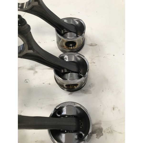 Pistão Com Biela Amarok V6 3.0 2019 Original Volkswagen