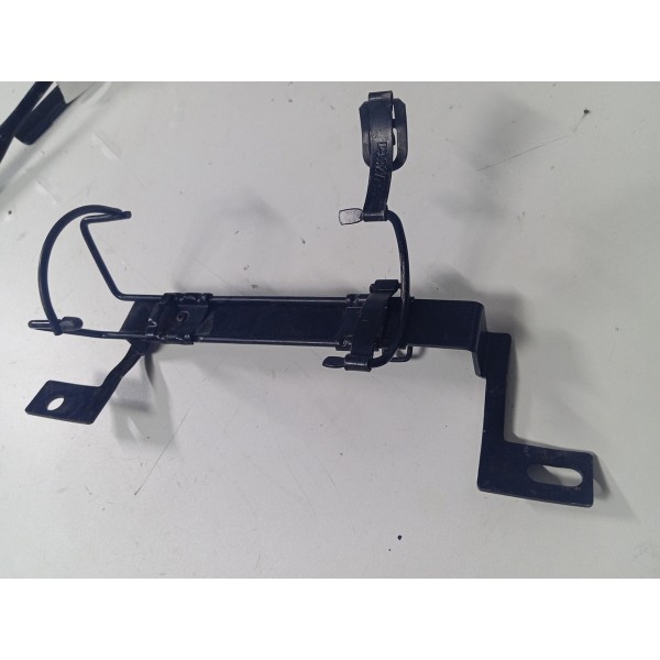 Suporte De Extintor Da Dodge Ram 2500 2023. Original Usado