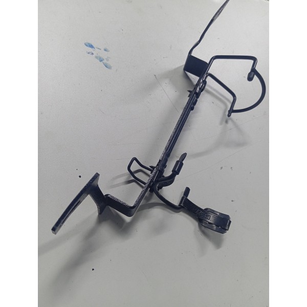 Suporte De Extintor Da Dodge Ram 2500 2023. Original Usado