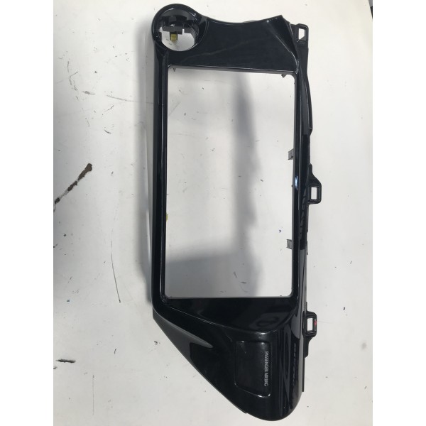 Moldura Multimidia Toyota Hilux 2016-2020 55420kk410