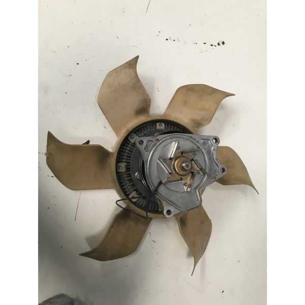 Hélice Da Ventuinha Pulia  Viscosa  Da Triton 2015 Completo