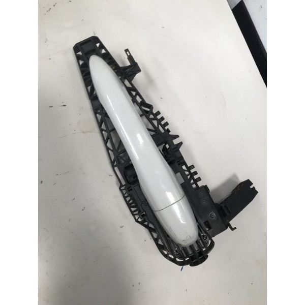 Maçaneta Dianteira Direita Da Fiat Toro 17/20 Usado