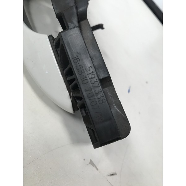 Maçaneta Dianteira Direita Da Fiat Toro 17/20 Usado