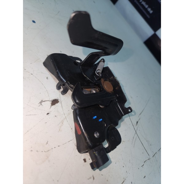 Fechadura Do Capô Dodge Ram 6.7 2500 2021 Original Usado