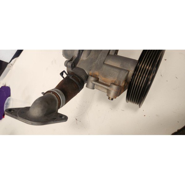 Bomba De Água Fiat Toro Original Usado 2018