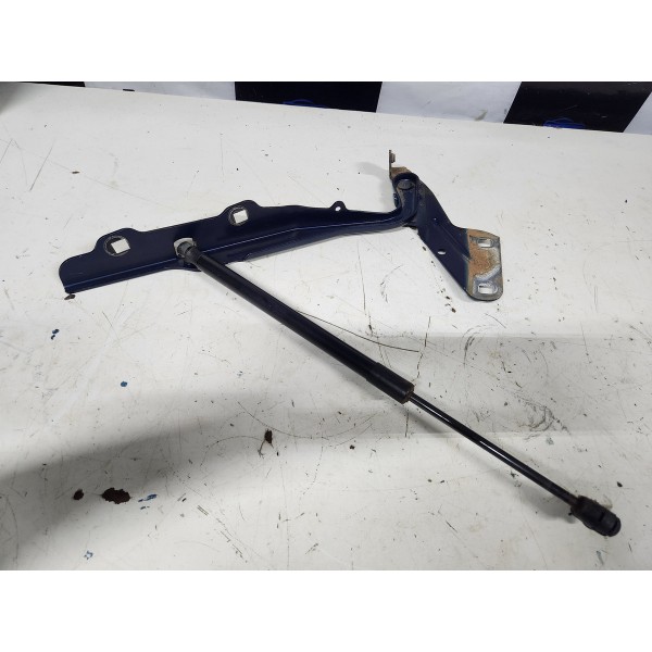 Dobradiça Do Capô Dodge Ram 6.7 2500 2021 L.d Original Usado