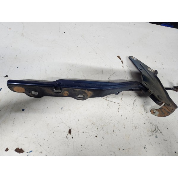 Dobradiça Do Capô Dodge Ram 6.7 2500 2021 L.d Original Usado