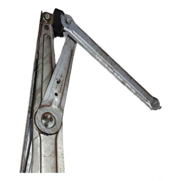 Máquina De Vidro Dianteira Esquerda L200 Triton 3.2  2015