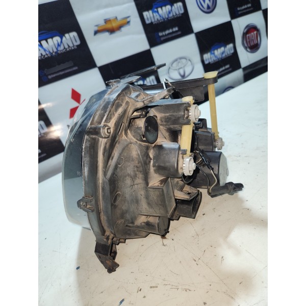 Farol Amarok L.e Original Usado Recuperado 2019