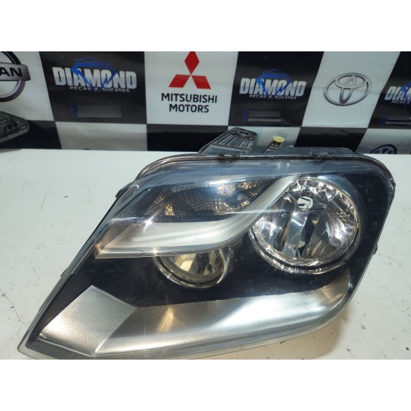 Farol Amarok L.e Original Usado Recuperado 2019