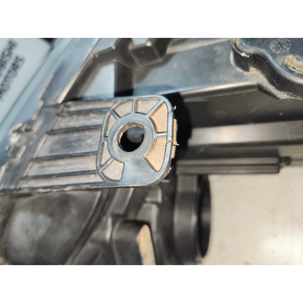 Farol L.d Amarok 2019 Original Usado Recuperado
