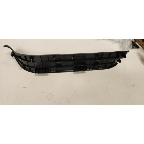 Soleira Traseira Esquerda Toyota Sw4 2022 Original Usado.