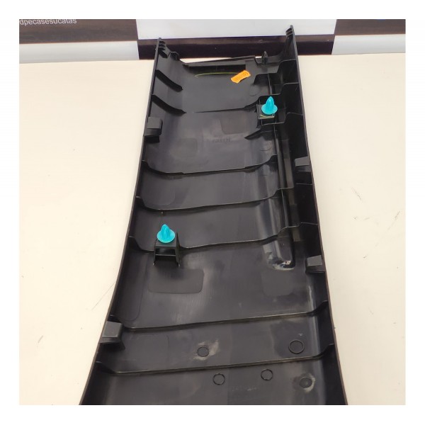 Acabamento Coluna Inferior Esquerda Toyota Sw4 2022