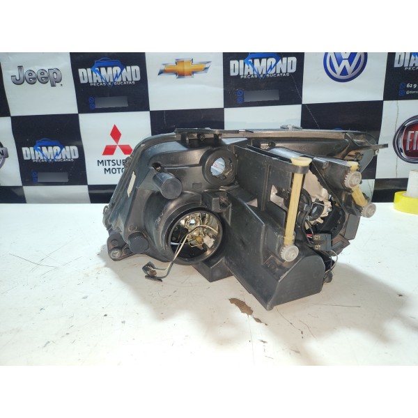 Farol Amarok L.d 2019 Original Recondicionado Usado