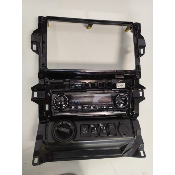 Comando Do Ar-condicionado Da Hilux Sw 2024 Com Moldura