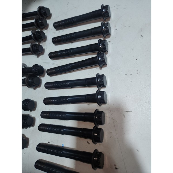 Parafuso Motor Toyota Sw4 2022 Original Usado