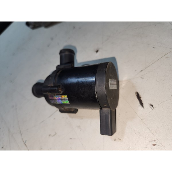 Bomba De Água Auxiliar Amarok 2.0 2017 Original Usado