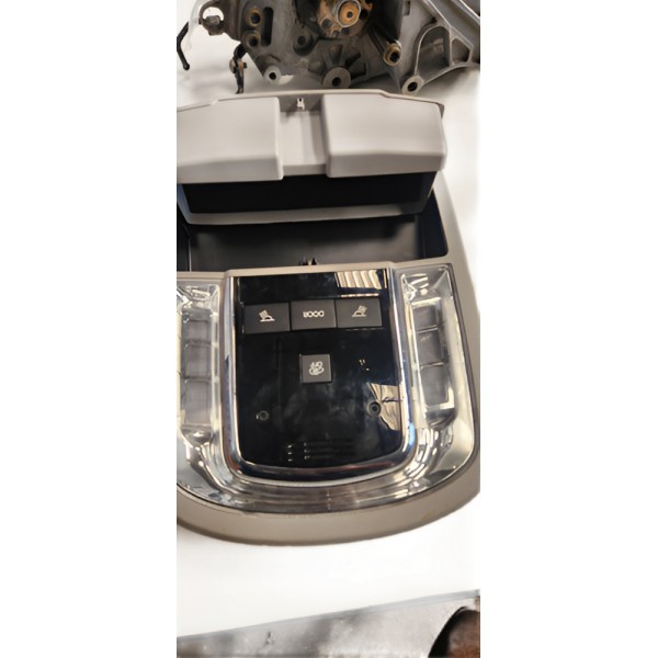 Luz De Teto Toyota Sw4 2020 Original Usado