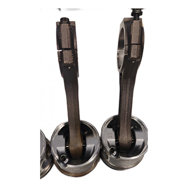 Jogo De Pistão Com Biela Da Amarok 2.0 2014/2018 Usado.