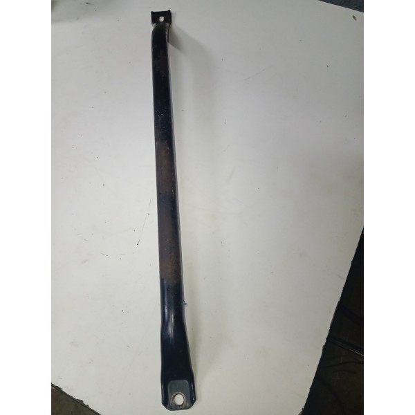 Travessa Frontal Da Amarok V6 2023 Original Usado