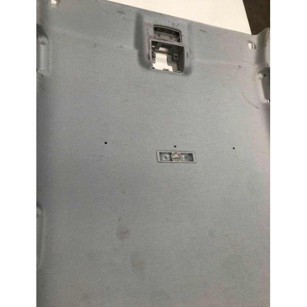 Volkswagen Amarok / Forro De Teto Não Contém Amassado.