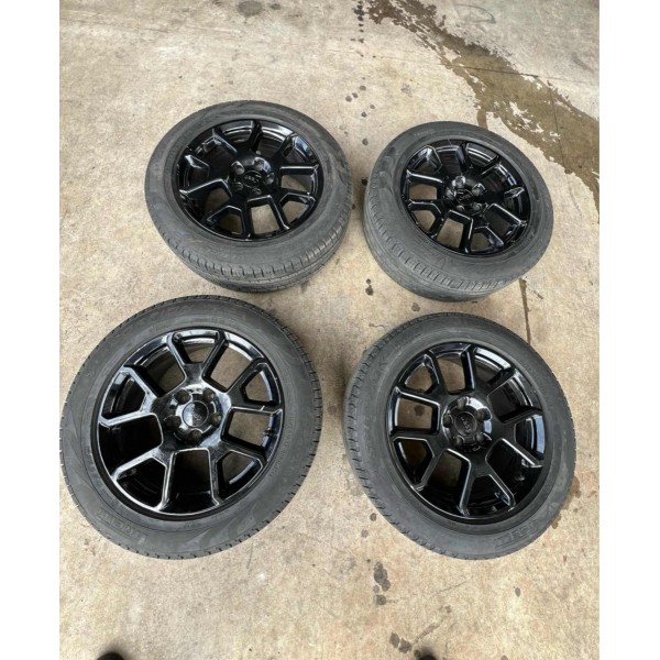 Jogo De Rodas Jeep Renegade Aro 17 Pneus 80% Original