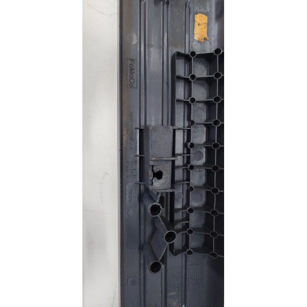 Soleira Ford Ranger Traseira Direita Original Usado 2019.