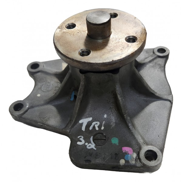 Bomba De Água Mitsubishi L200 Triton 3.2 2015 Original
