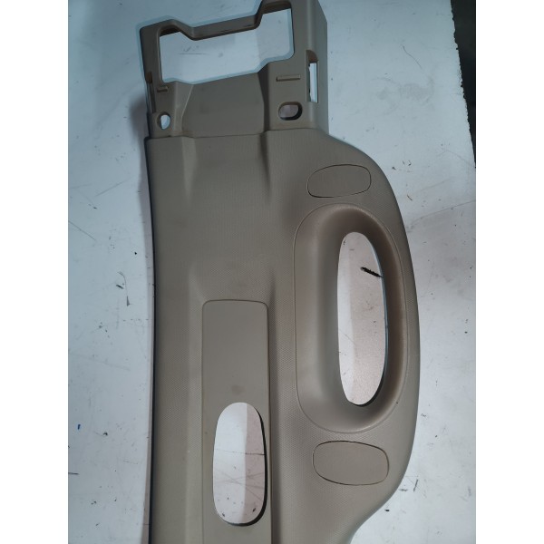 Acabamento Da Coluna Dodge Ram 2500 2022 Original Usado L.e