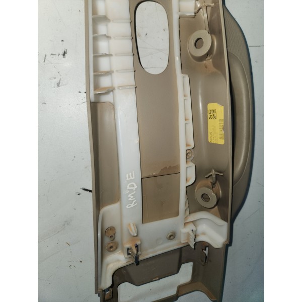 Acabamento Da Coluna Dodge Ram 2500 2022 Original Usado L.e