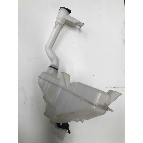 Reservatório De Água Parabrisa Toyota Hilux Sw4 2.8 2020/23