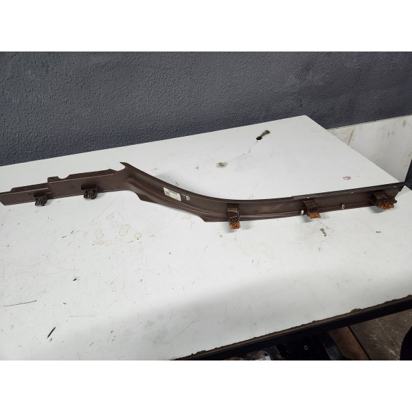 Soleira Traseira Direita Dodge Ram 2500 2022 Original Usado