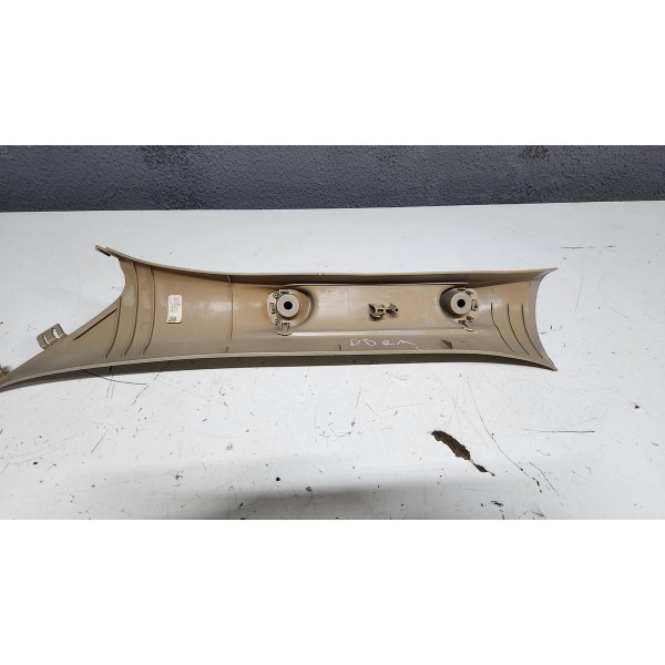 Moldura Coluna Dodge Ram 2500 2022 Original Usado