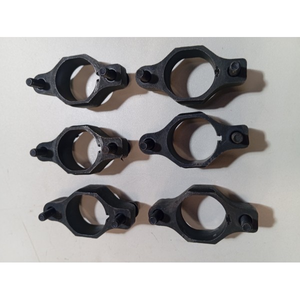 Suporte Dos Bicos Dodge Ram. 2500a3500 2023 Original.