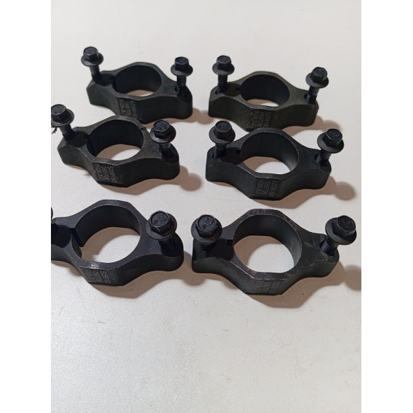 Suporte Dos Bicos Dodge Ram. 2500a3500 2023 Original.