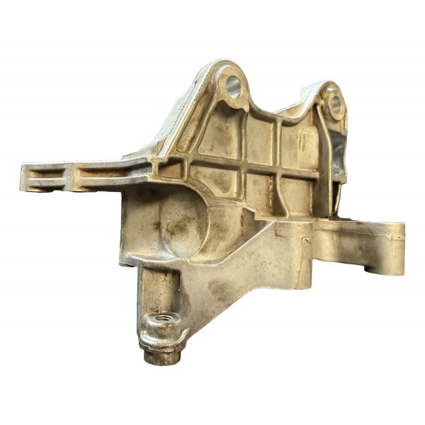 Suporte Do Alternador Volkswagen Amarok V6 3.0 2019 A 2024