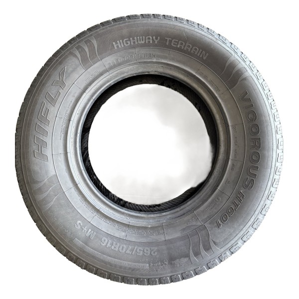 Pneu 265\70\16 Vigorous Hifly