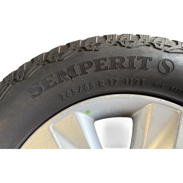Roda Com Pneu Toyota Hilux Sr 265\65\17  Semperit
