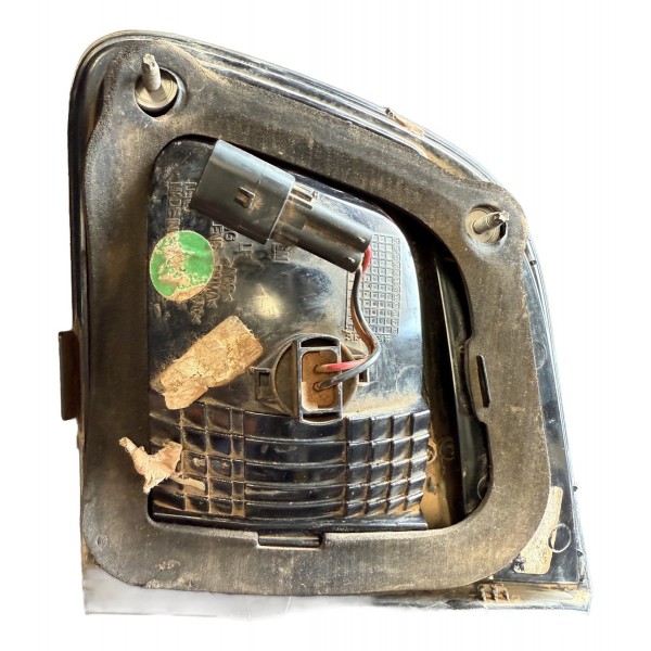 Lanterna Tampa Traseira Esquerda Trailblazer 2013-2021