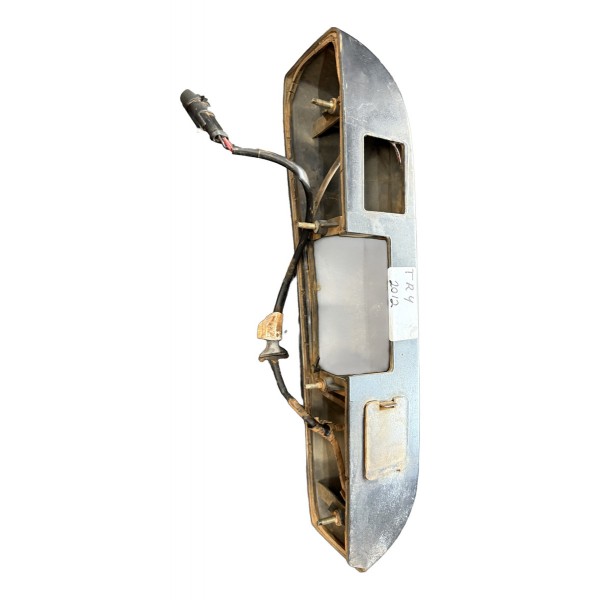 Suporte De Luz De Placa Mitsubishi Pajero Tr4