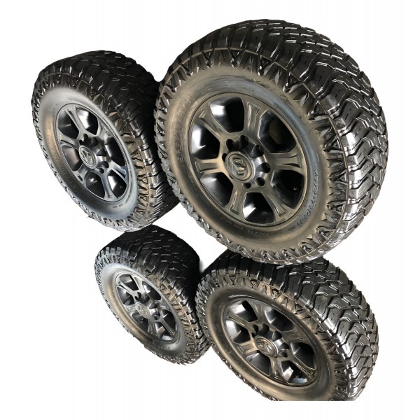 Jogos De Rodas Com Pneu Da Dodge Ram 2500 2022 35x12.50r18