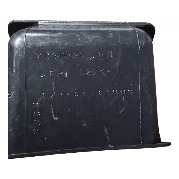 Porta Objetos Lado Direito Pajero Tr4 2007 Amarelo