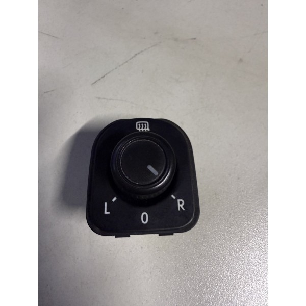 Botao Regulagem Retrovisor Vw Amarok 3.0 V6 2019 2h6959565