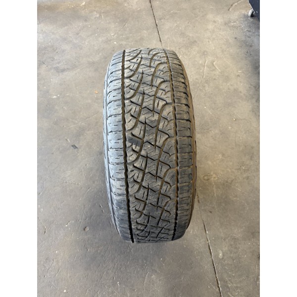 Pneu Pirelli 265/65/17