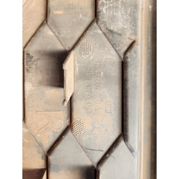 Moldura Farol De Milha Direito Amarok V6 2017/2020 2h6807490 Direito