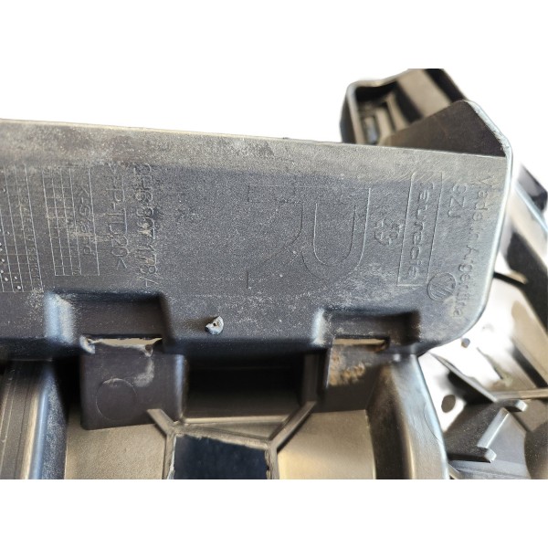 Suporte Parachoque Dianteiro Direito Amarok V6 17