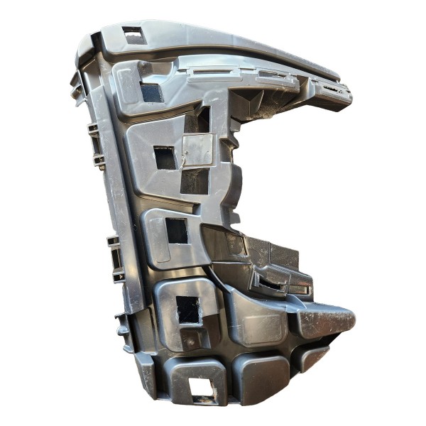 Suporte Parachoque Dianteiro Direito Amarok V6 17