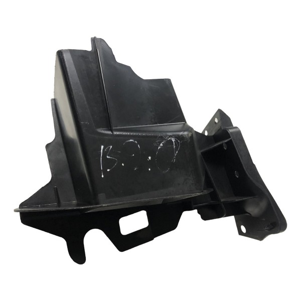 Defletor Radiador Direito Volkswagen Amarok 2.0 2011/2015