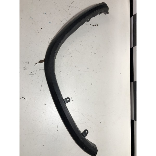 Aplique Paralama Diant Esq Hilux Sw4 2018/2020 Original