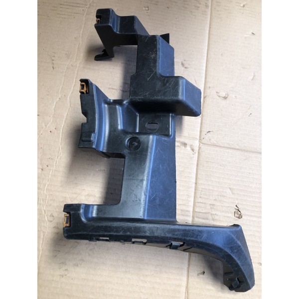 Suporte Parachoque Traseiro L.e Fiat Toro 2016/2018 Detalhe